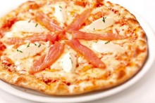 Пицца Сальмоне ( Pizza Salmone ) (пицца с семгой)