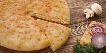 Осетинские пироги с мясом и грибами