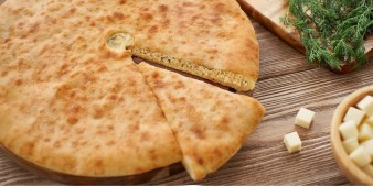 Осетинские пироги с сыром и укропом